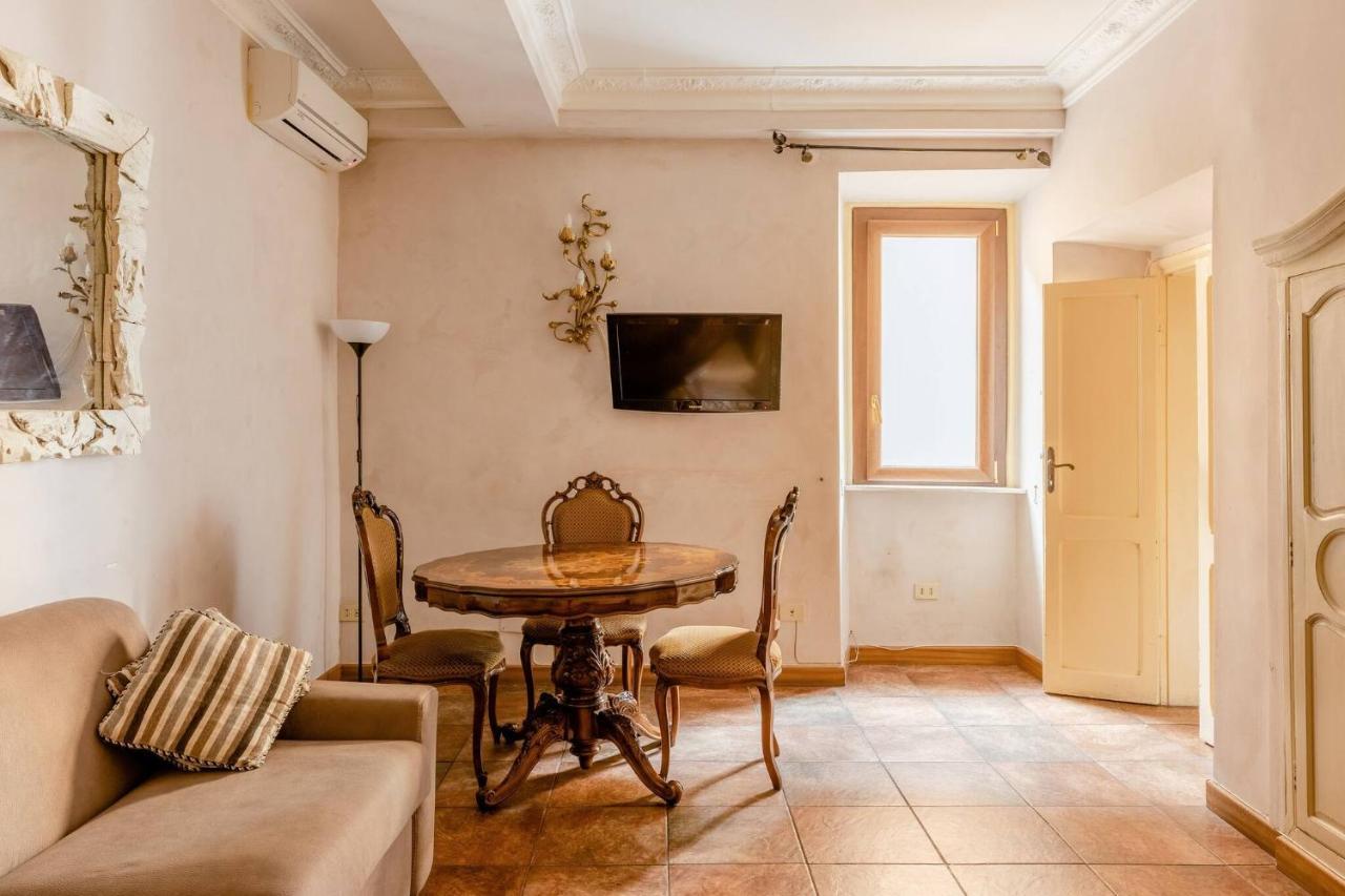 Rome Right In The Ancient Historical Center Two Bedrooms Two Bath, Up To 6 Pax Экстерьер фото