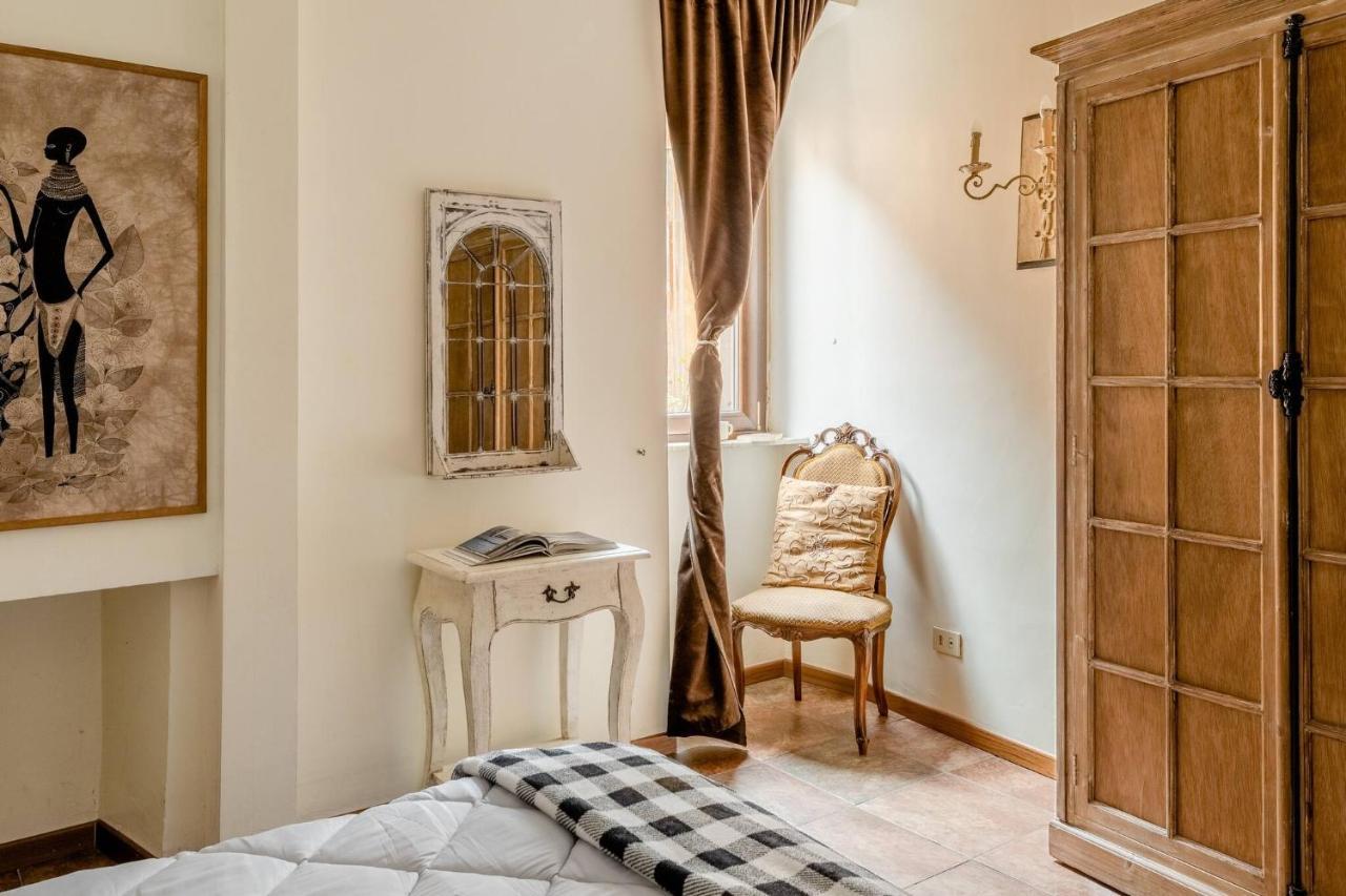 Rome Right In The Ancient Historical Center Two Bedrooms Two Bath, Up To 6 Pax Экстерьер фото