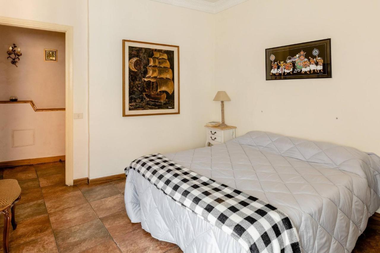 Rome Right In The Ancient Historical Center Two Bedrooms Two Bath, Up To 6 Pax Экстерьер фото
